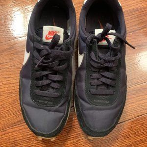 Nike Daybreak Women's Shoes Black 7.5